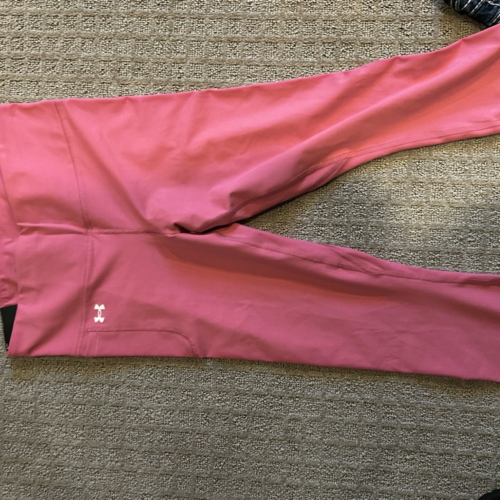 NWT Women's Vibrant Pink Leggings